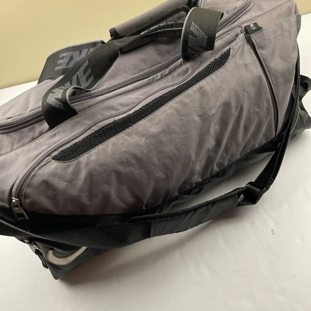 Nike Training Duffle Bag Medium Gym Black Gray Shoulder Strap Zip Shoe Pocket